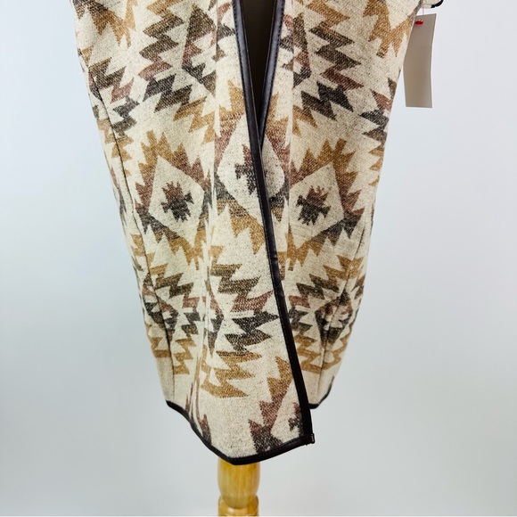 Fable Brown Southwestern Long Vest Jacket Size S/M - Picture 3 of 11